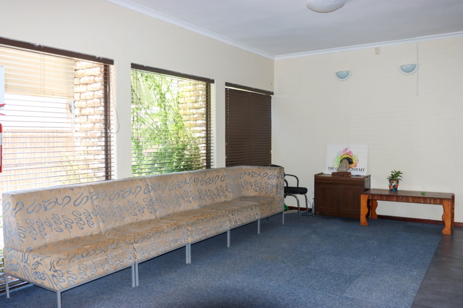 Commercial Property for Sale in Parow Western Cape